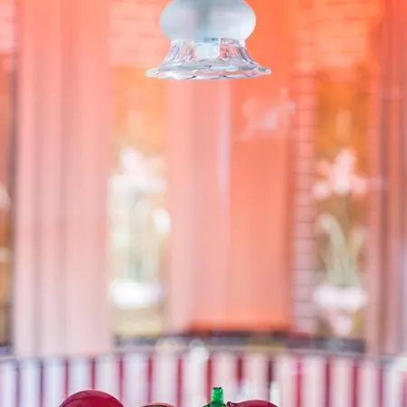 La Chapelle De Verre, Un Lieu Unique Au Monde Holiday home Ronquieres