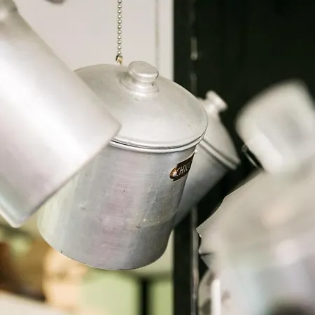 Сasa de vacaciones La Chapelle De Verre, Un Lieu Unique Au Monde Ronquieres