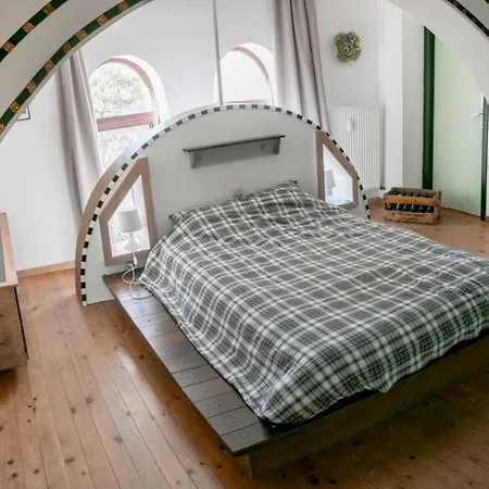 La Chapelle De Verre, Un Lieu Unique Au Monde Holiday home