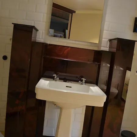 La Chapelle De Verre, Un Lieu Unique Au Monde Holiday home