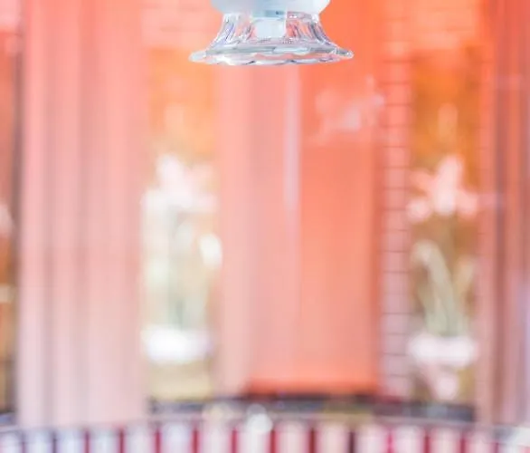 La Chapelle De Verre, Un Lieu Unique Au Monde Ferienhaus Ronquieres