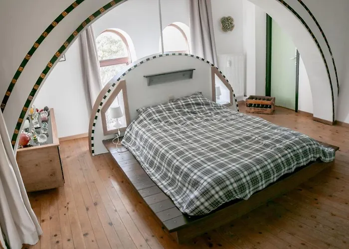 La Chapelle De Verre, Un Lieu Unique Au Monde Ferienhaus