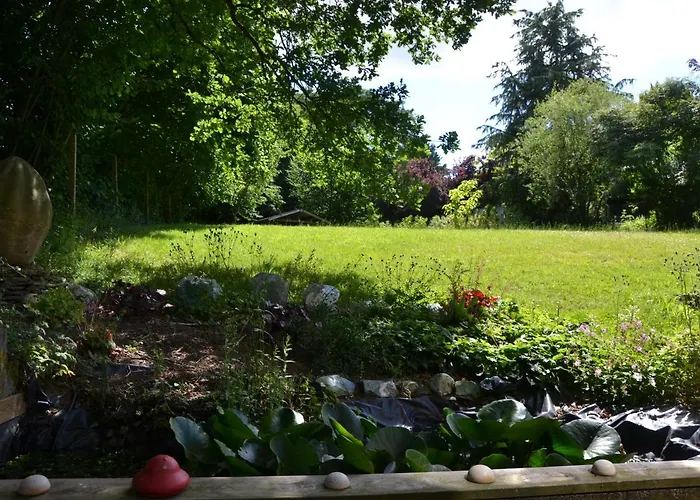 La Chapelle De Verre, Un Lieu Unique Au Monde