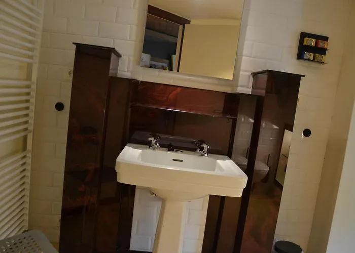 La Chapelle De Verre, Un Lieu Unique Au Monde Ferienhaus